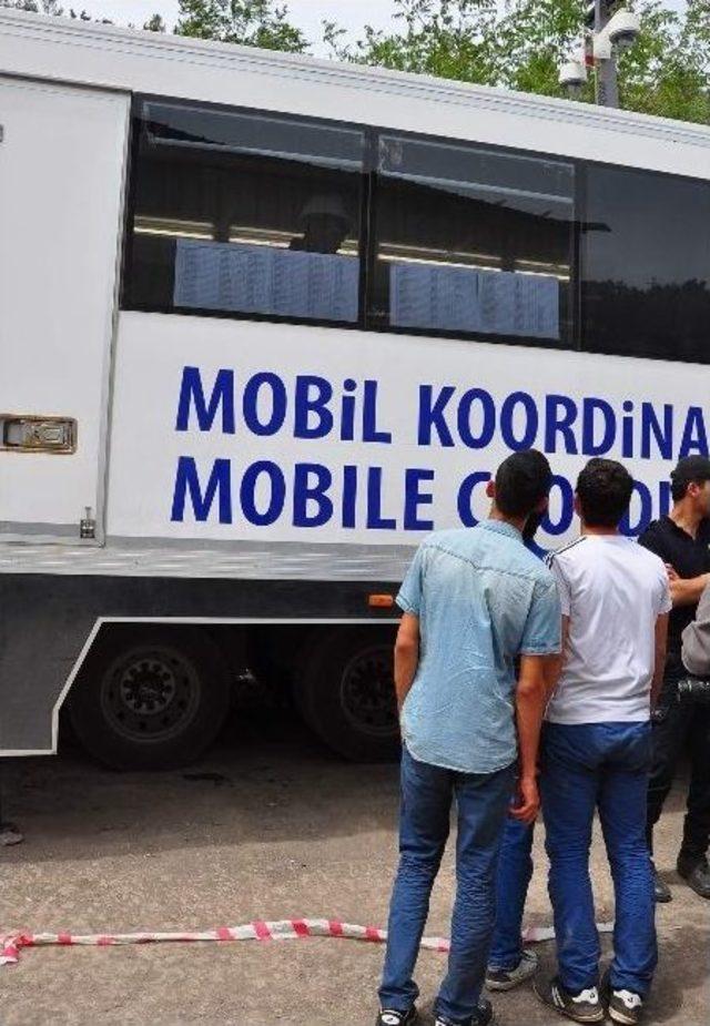 İşçi Yakınları Listelere Akın Etti 1