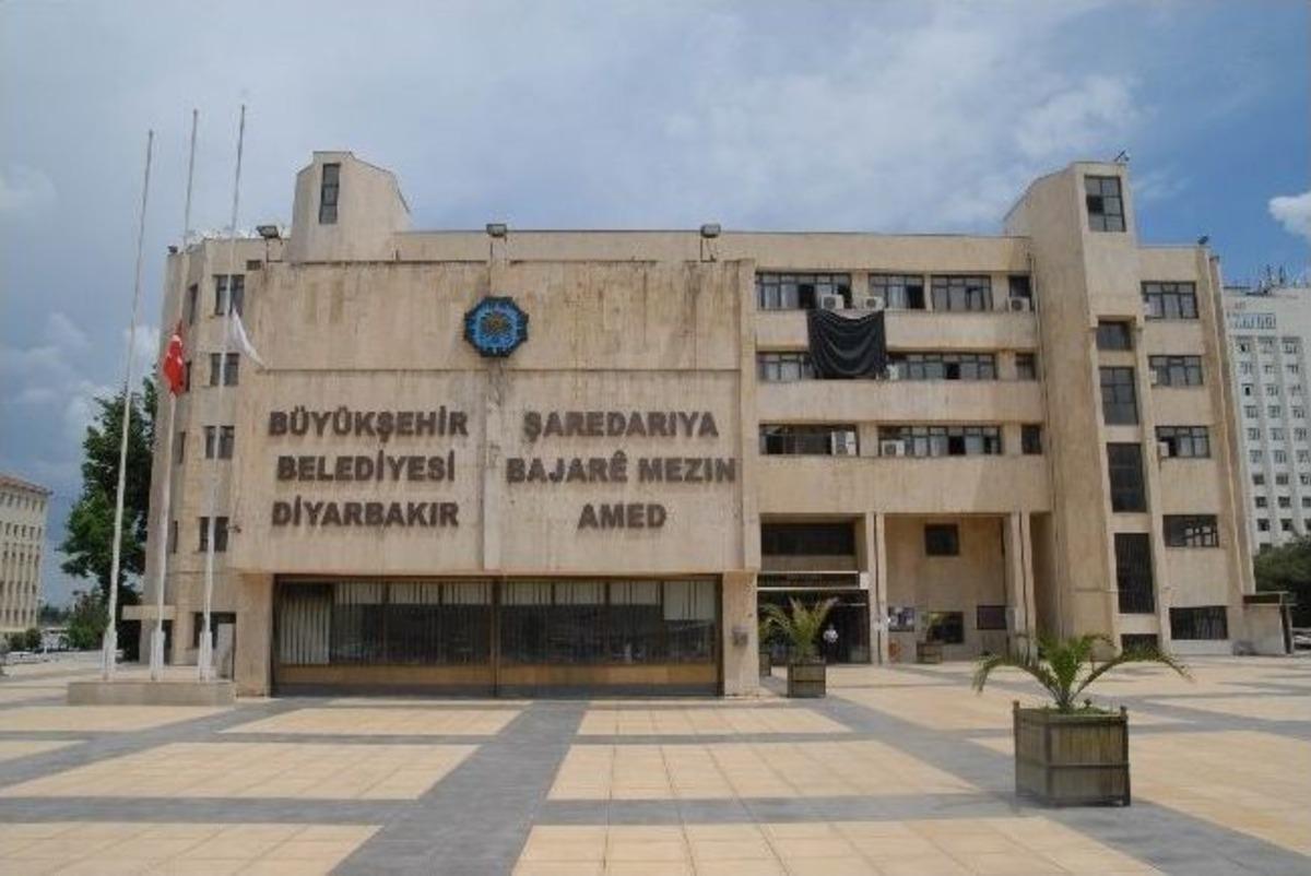 Diyarbakır B&uuml;y&uuml;kşehir Belediyesi&rsquo;nden Soma&rsquo;ya Destek &Ccedil;ağrısı