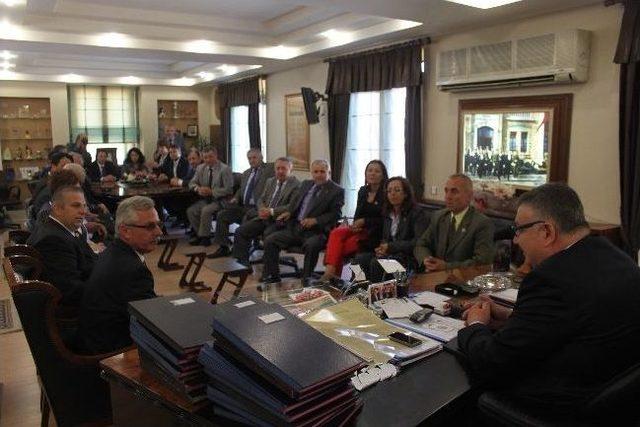 Kırklareli İl Genel Meclisi Üyeleri Başkan Kesimoğlu yu Ziyaret Etti 1