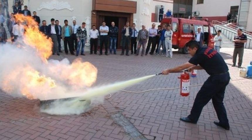 Hizmet İ&ccedil;i Seminerler Devam Ediyor Yangın, Ş&uuml;pheli Paket, Bombalı Mektup