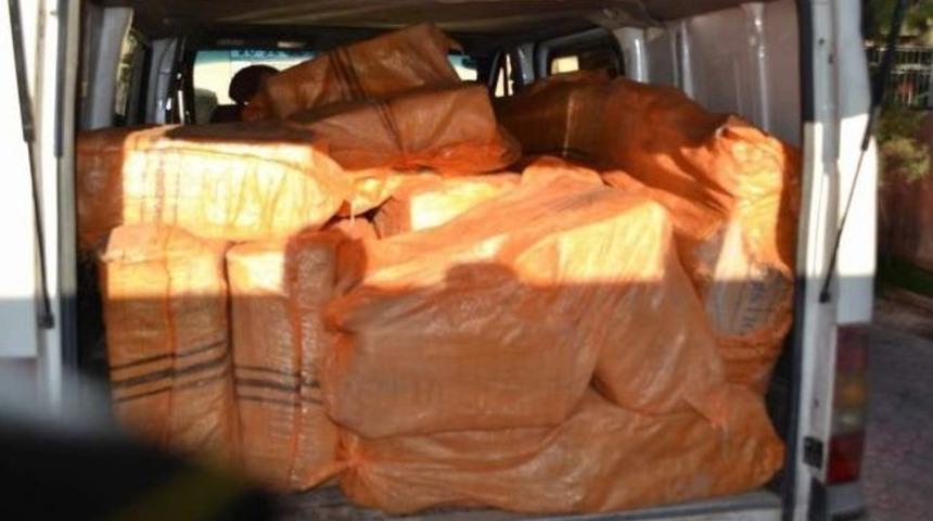 Siirt&rsquo;te 1 Haftada 73 Bin Paket Ka&ccedil;ak Sigara Ele Ge&ccedil;irildi