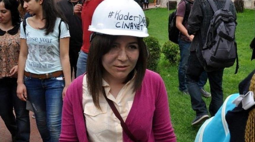 Soma İ&ccedil;in Dersleri Boykot Ettiler