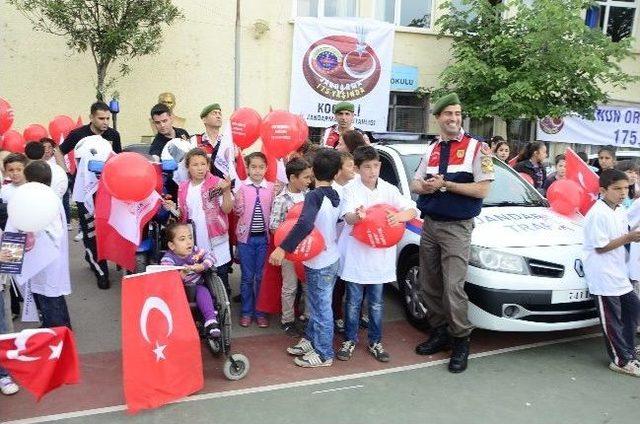 Jandarmadan Öğrencilere Trafik Dersi