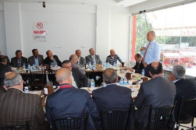 Togar, Muhtarlar İle Bir Araya Geldi 1
