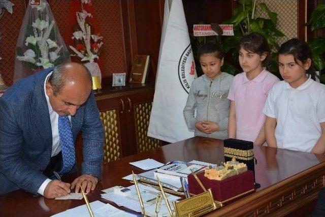 Minik Öğrencilerin Başkan Kara’dan İstekleri 1