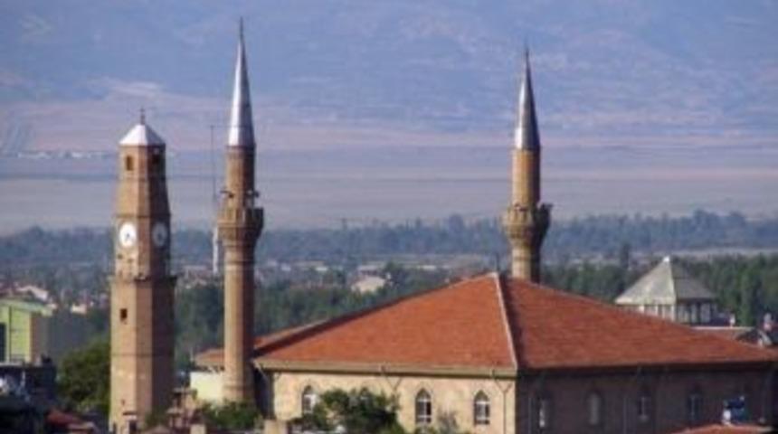 Burdur'da Camilerde Maden İş&ccedil;ileri İ&ccedil;in Sela Okundu