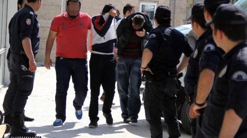 Samsun'da Uyuşturucudan G&ouml;zaltına Alınan 23 Kişi Adliyeye Sevk Edildi