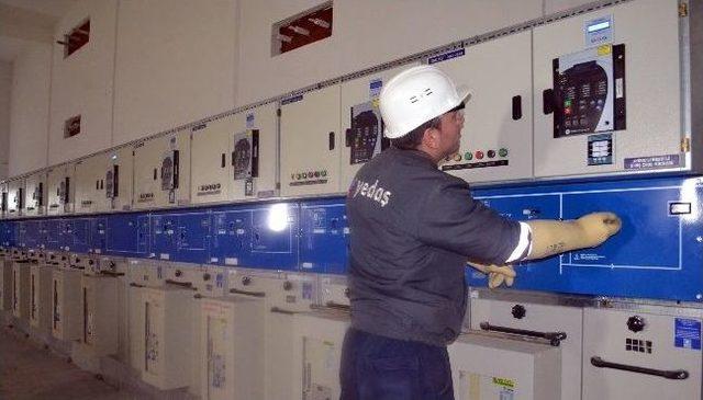 Enerjiyi ‘kalitesiz’ Dağıtan Merkezlere ‘operasyon’