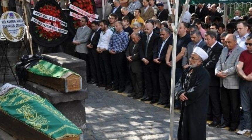 Yılmaz B&uuml;y&uuml;knalbant'ın Acı G&uuml;n&uuml;
