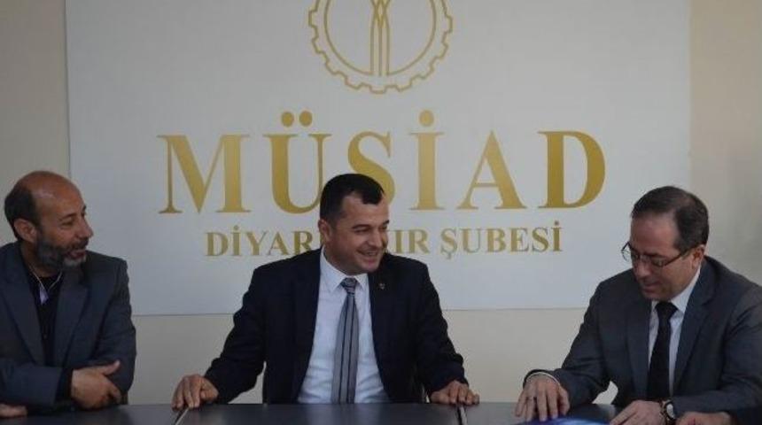 Alta&ccedil;&rsquo;tan M&uuml;siad&rsquo;a Ziyaret
