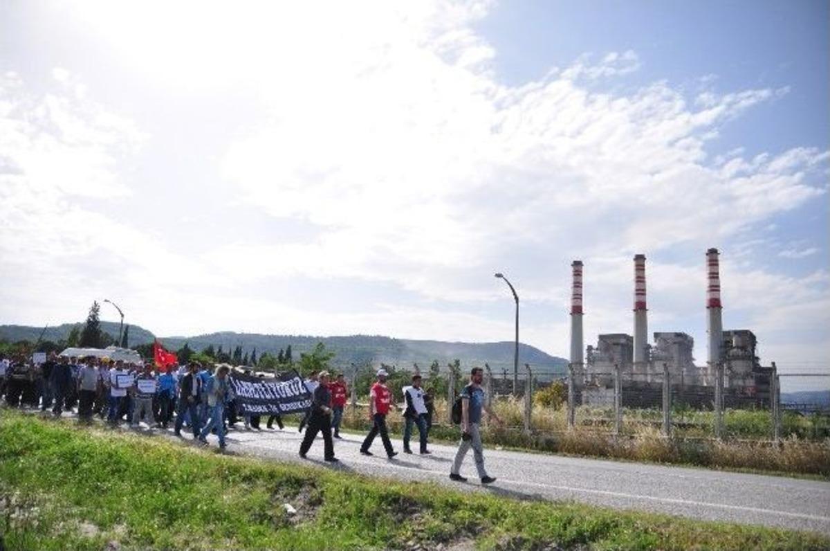 Yatağan&rsquo;da İş&ccedil;iler Soma İ&ccedil;in Y&uuml;r&uuml;d&uuml;