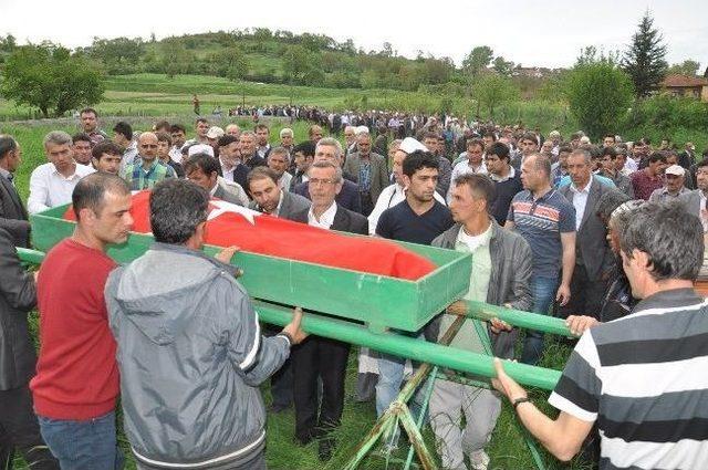 Şehit Madenci Balıkesir'de Toprağa Verildi