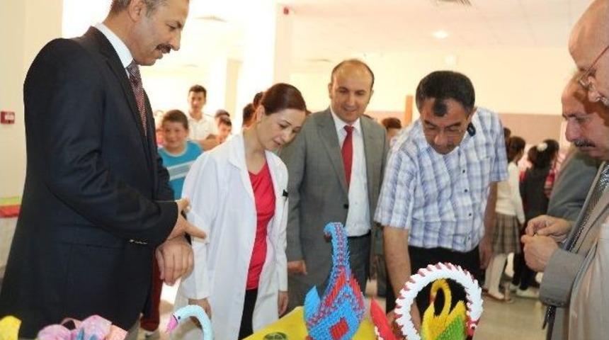&Uuml;niversitede Origami Sergisi
