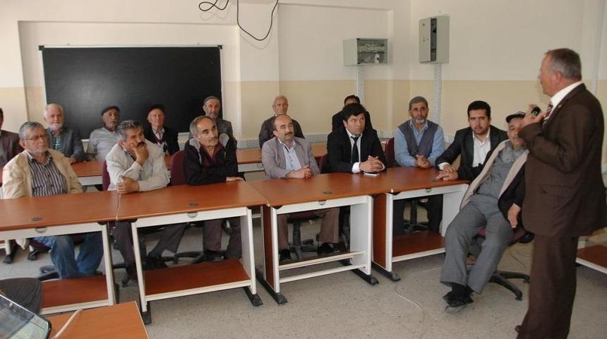 Han&ouml;n&uuml;'de Arı Yetiştiriciliği Kursu