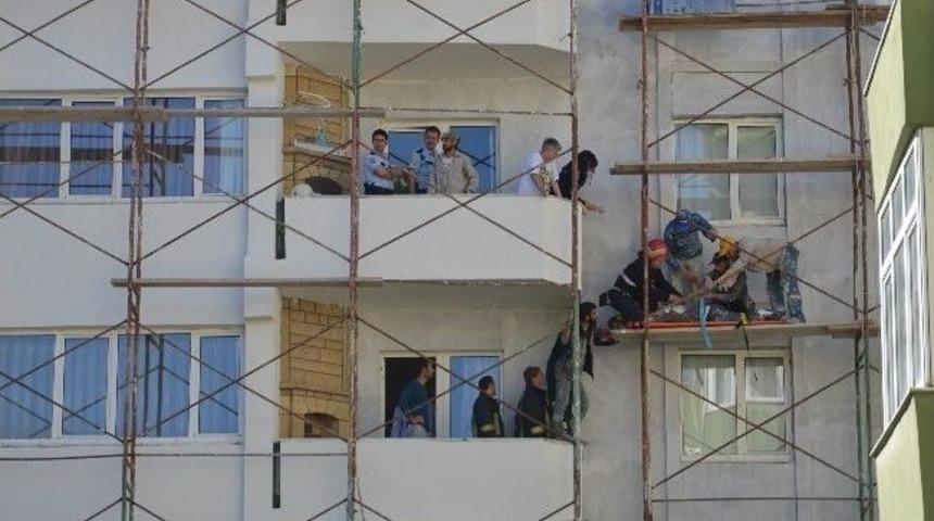 6'ncı Kattan 4'&uuml;nc&uuml; Kata D&uuml;şt&uuml;
