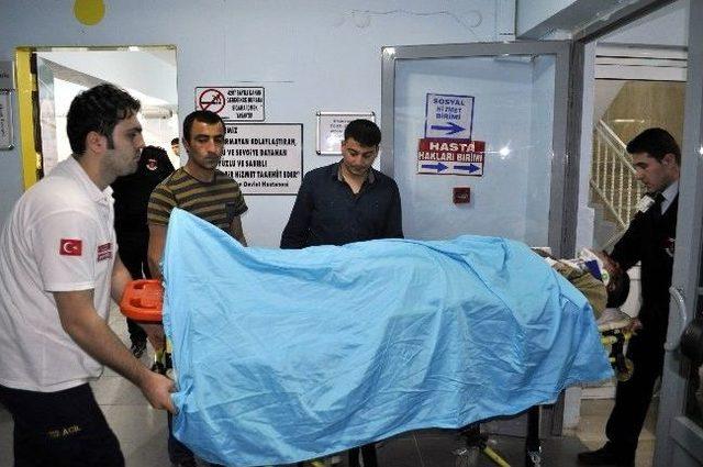 Nusaybin'de Zırhlı Araç Devrildi: 2 Asker Yarandı