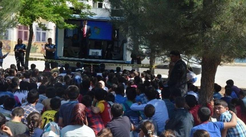 "kanala Değil Havuza Projesi" Suru&ccedil;&rsquo;ta