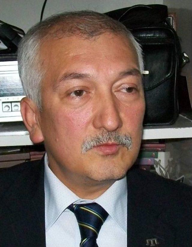 T&uuml;rkav da  kırım da Son Gelişmeler  Konulu Konferans 1