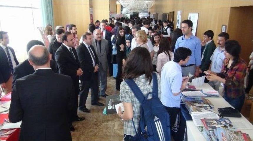 Diyarbakır&rsquo;da Unitercih Fuarı A&ccedil;ıldı
