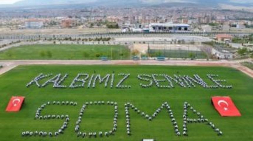 Niğde Pmyo &Ouml;ğrencilerinin Soma Mesajı