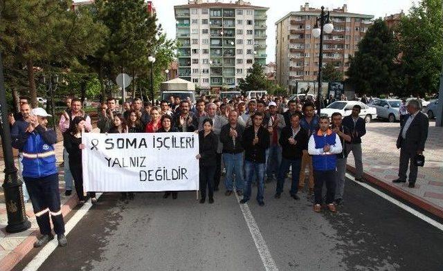 Odunpazarı Belediyesi Soma Şehitlerini Andı