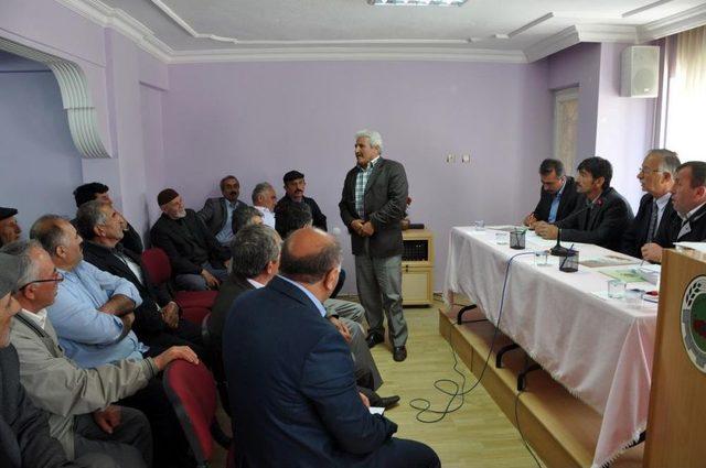 Suşehri'nde Muhtar Derneğinin Başkanlığına Yıldırım Seçildi