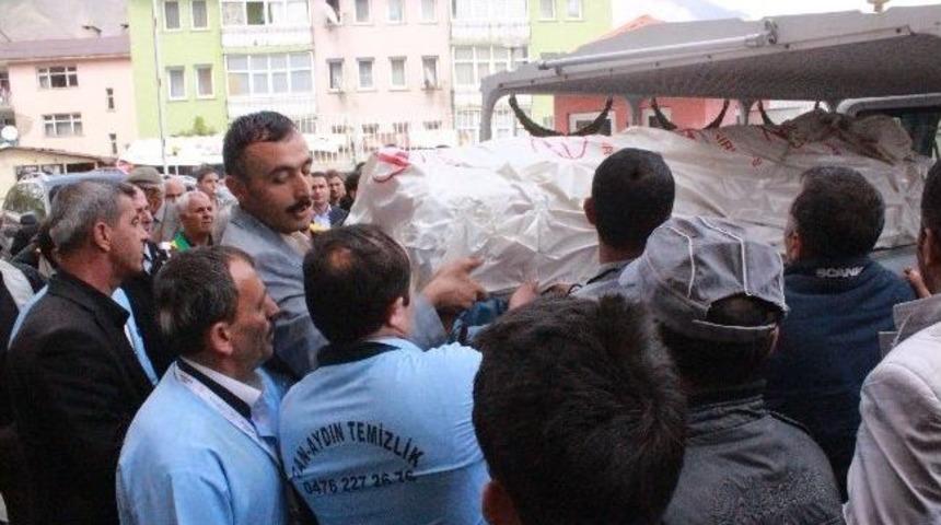 Madencinin Cenazesi Hakkari&rsquo;ye Ulaştı