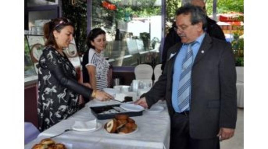 Zonguldak'ta, Engellilerden Gıda Kermesi