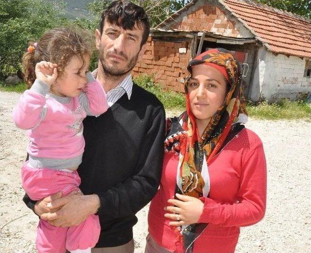 Sedyeye Konurken Çizmelerini Çıkarmak İsteyen Madenci İha’ya Konuştu 3