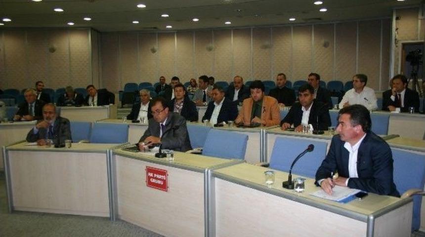 Adapazarı Belediye Meclisi Toplandı