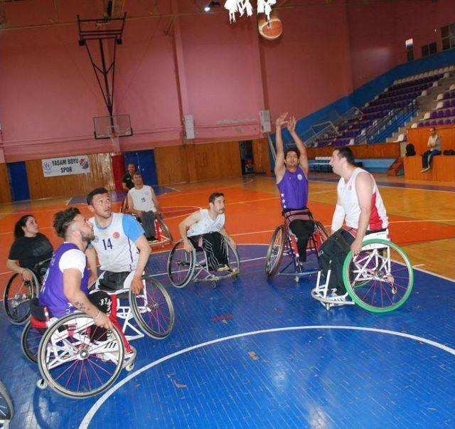 Basketbol: Garanti Tekerlekli Sandalye Süper Ligi