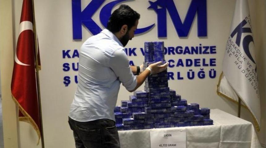 Samsun'da Ele Ge&ccedil;irilen Eroin