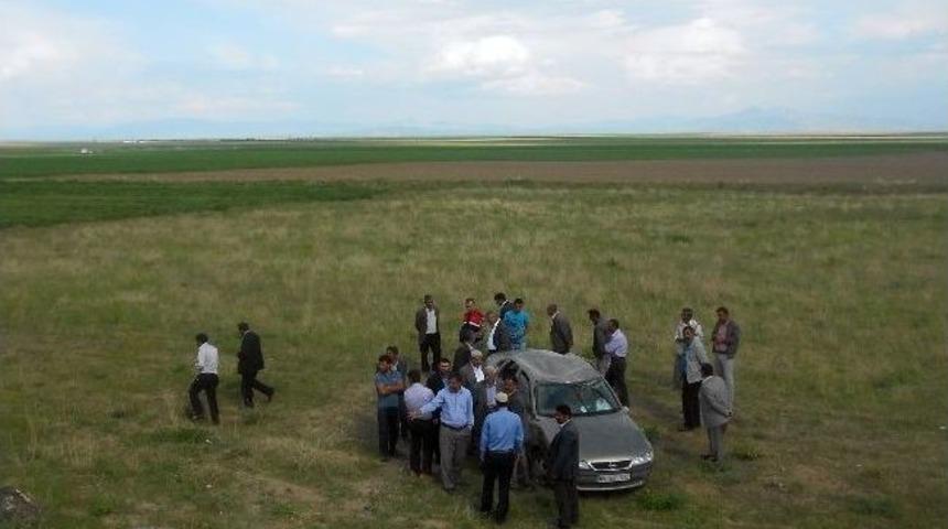 Otomobil Takla Attı: 2 Yaralı