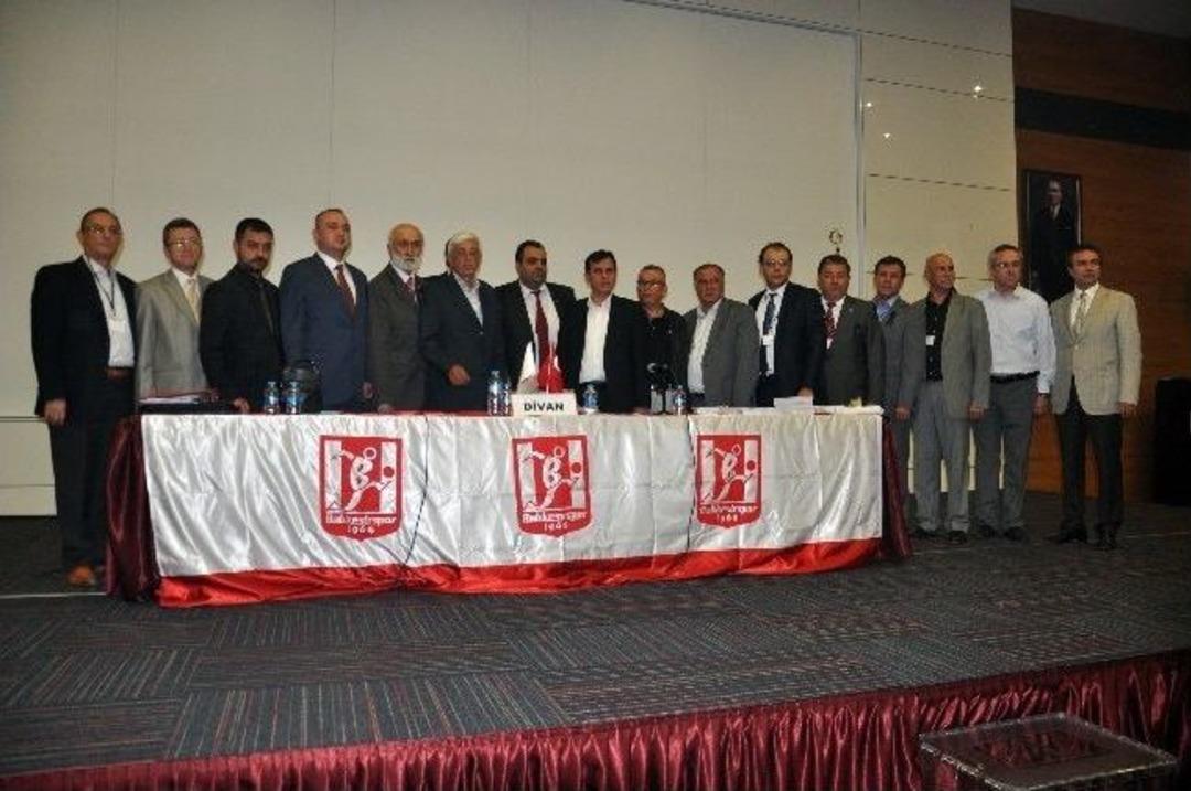 S&uuml;per Lig'e Y&uuml;kselen Balıkesirspor'da Tartışmalı Kongre