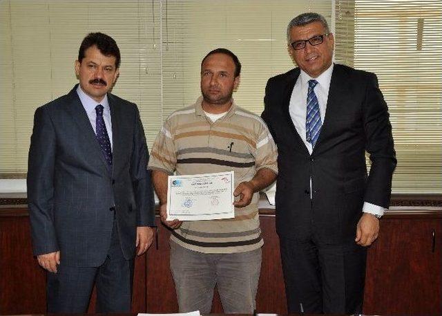 Eski H&uuml;k&uuml;ml&uuml;lere Girişimcilik Sertifikası 1