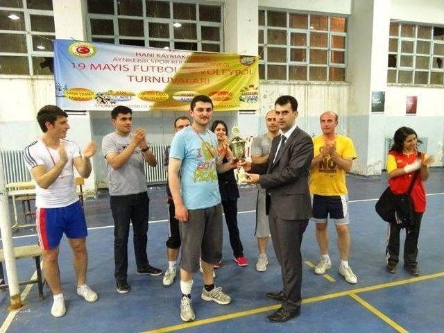Voleybol Turnuvası Sona Erdi 1