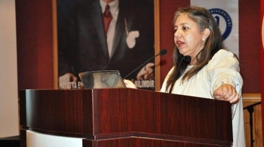 B&uuml;&rsquo;de Demans Alzheimer Konuşuldu