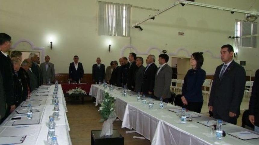 Korkuteli Belediye Meclisi 2013 Mali Yılı B&uuml;t&ccedil;esini Kabul Etti