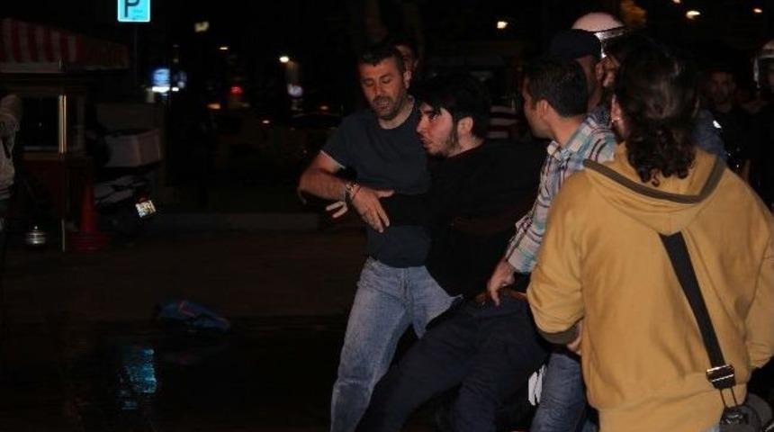 İzmir'deki Soma Protestosunda 27 G&ouml;zaltı