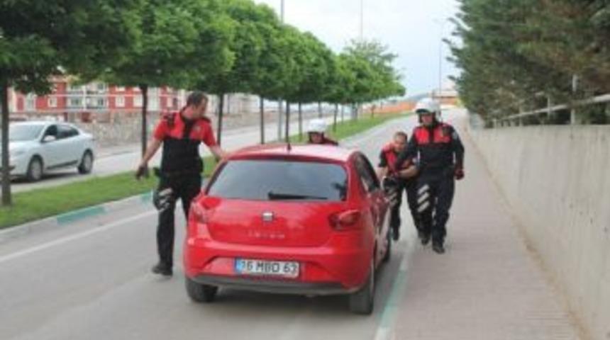 Polisten &Ouml;rnek Davranış