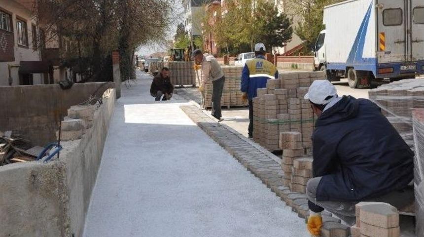 4 Eyl&uuml;l Mahallesi&rsquo;ne Kaldırım