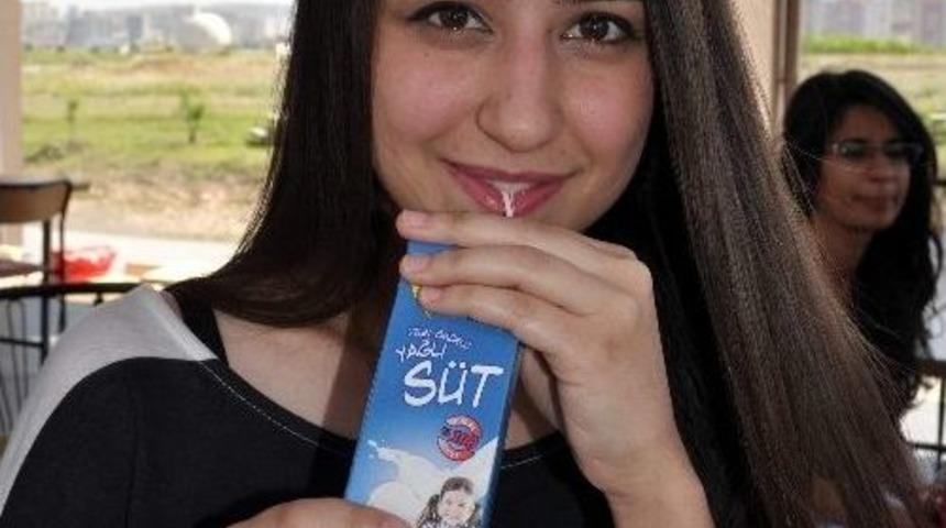 &Uuml;niversiteliler, 's&uuml;t' İ&ccedil;in Koştu