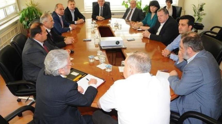 Murzioğlu&rsquo;ndan İşbirliğine Destek S&ouml;z&uuml;