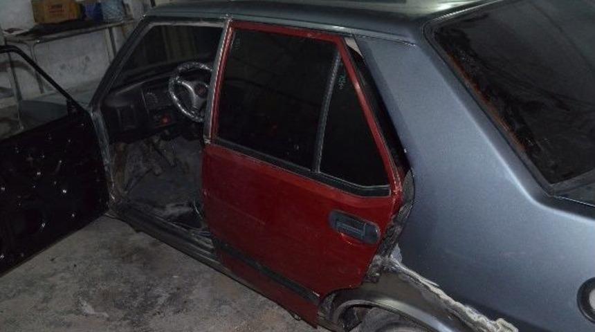 Aksaray'da &Ccedil;alınan Otomobilin Kapısı Bulundu