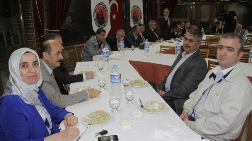 İneg&ouml;l'de Hinkal Gecesi