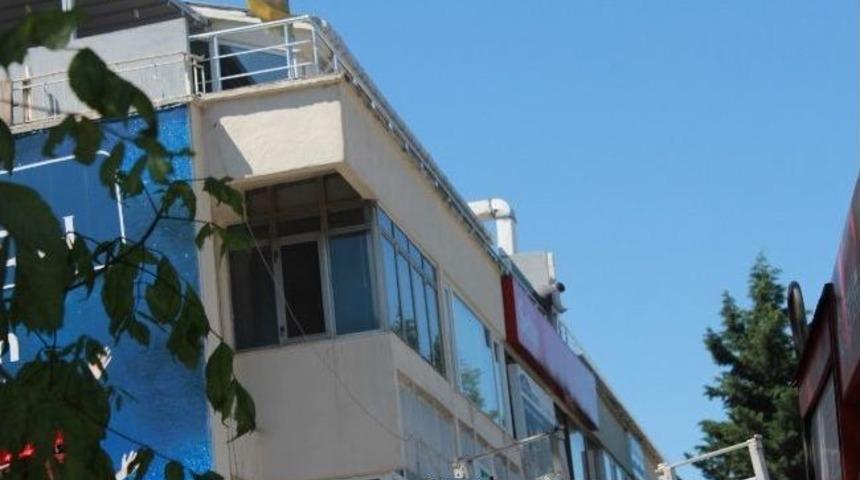 (&ouml;zel Haber) Beşiktaş&rsquo;ta Yangın Paniği