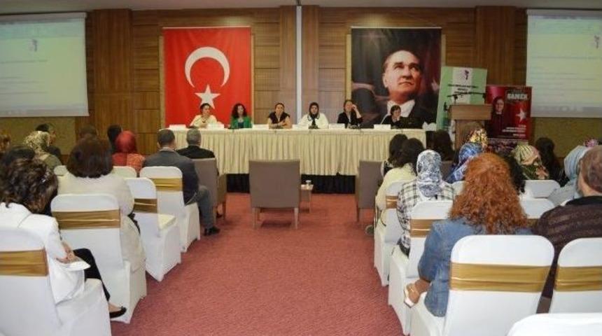 Engelli Kadınlar Sorunlarını Masaya Yatırdılar