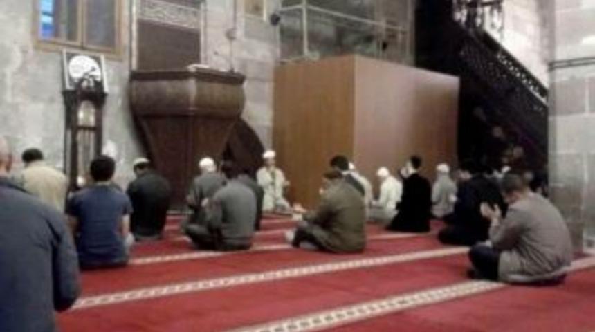 Aksaray&rsquo;da Stk&rsquo;lardan Madenciler İ&ccedil;in Hatim İndirdi