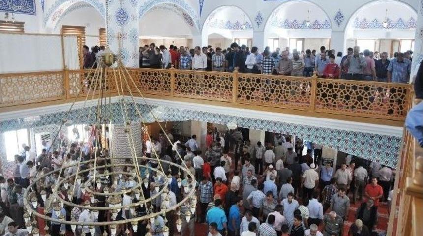 Madenciler İ&ccedil;in Gıyabi Cenaze Namazı Kılındı