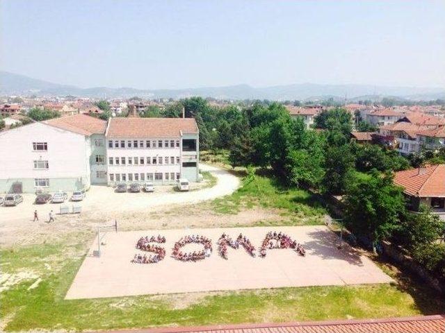 &Ouml;ğrenciler Bedenleri İle Soma Yazdı 2